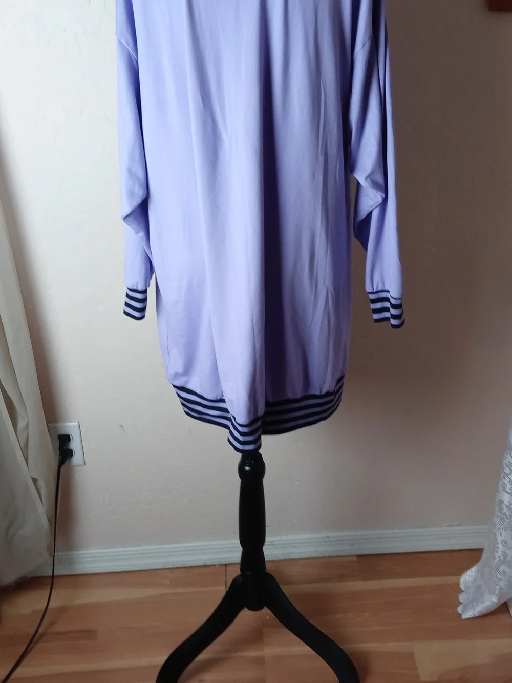 Disney Lavender The Nightmare Before Christmas Graphic Tee Nightshirt - Picture 4 of 7